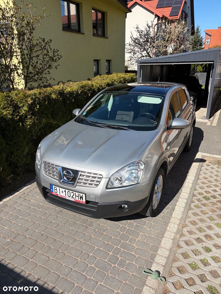Nissan Qashqai - 2