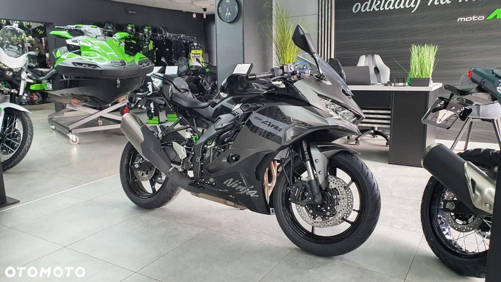 Kawasaki Ninja - 6