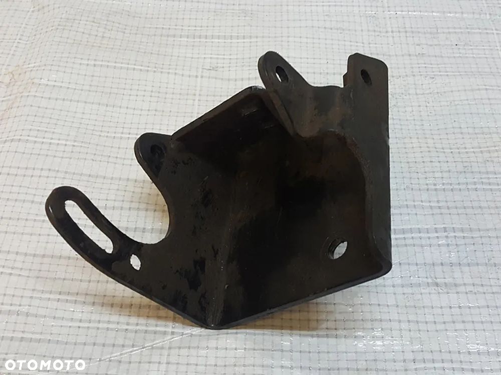 Mocowanie pompy wspomagania do Suzuki Vitara I - 1