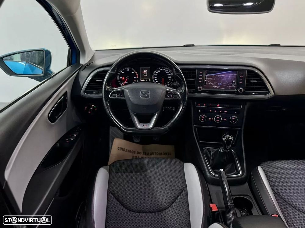 SEAT Leon ST 2.0 TDI FR Plus - 24