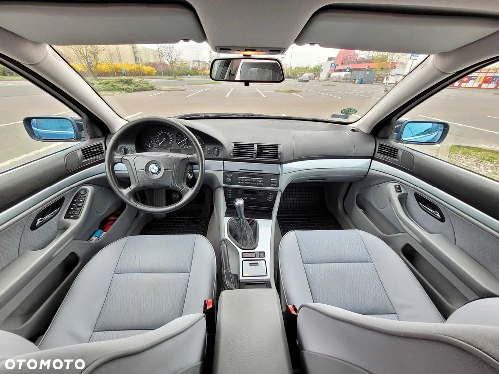 BMW Seria 5 520i - 16