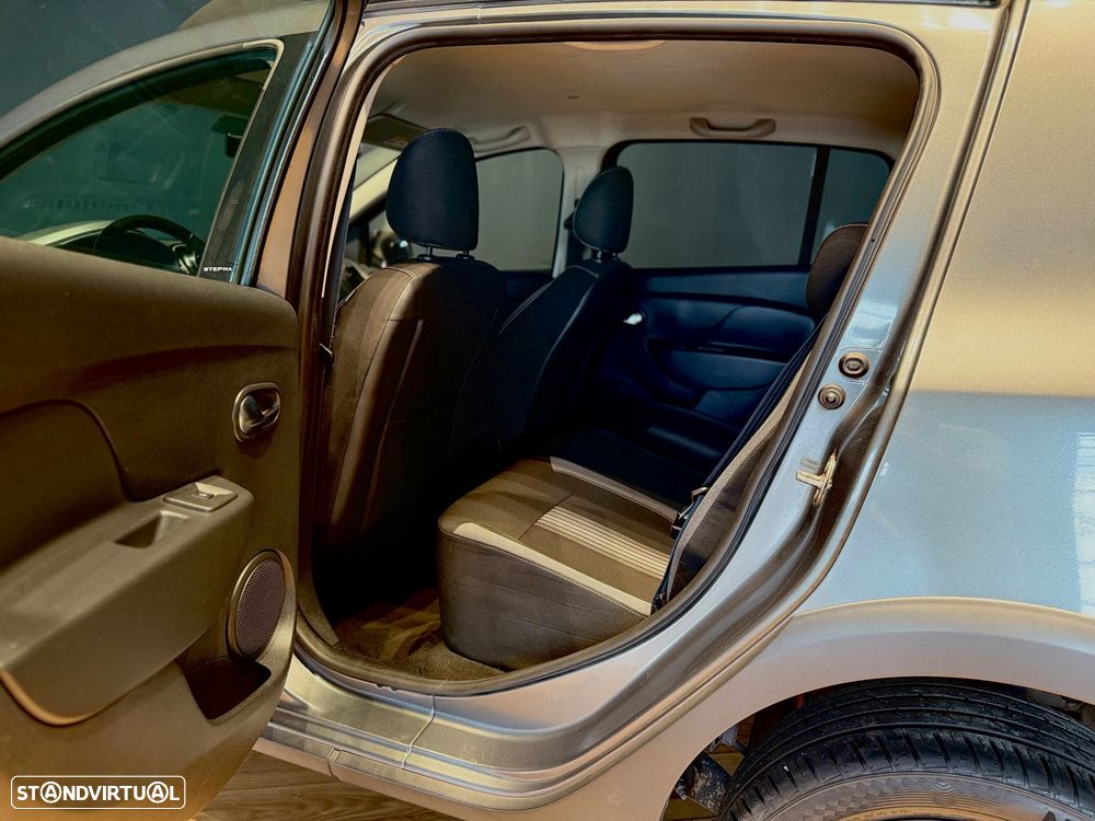 Dacia Sandero 1.0 ECO-G Stepway Bi-Fuel - 22