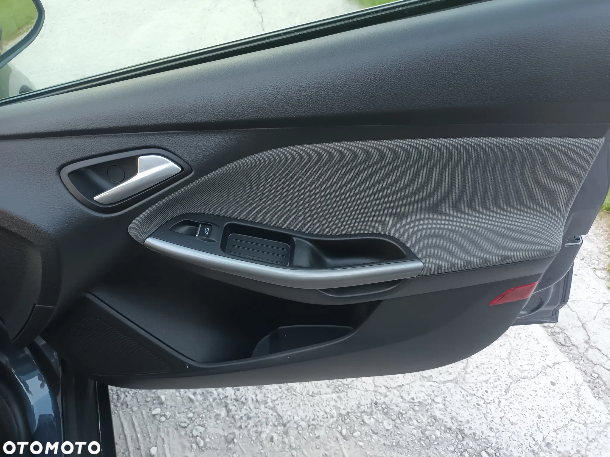 Ford Focus 1.6 Titanium - 19