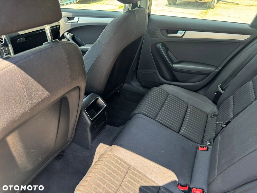 Audi A4 Avant 1.8 TFSI Attraction - 17