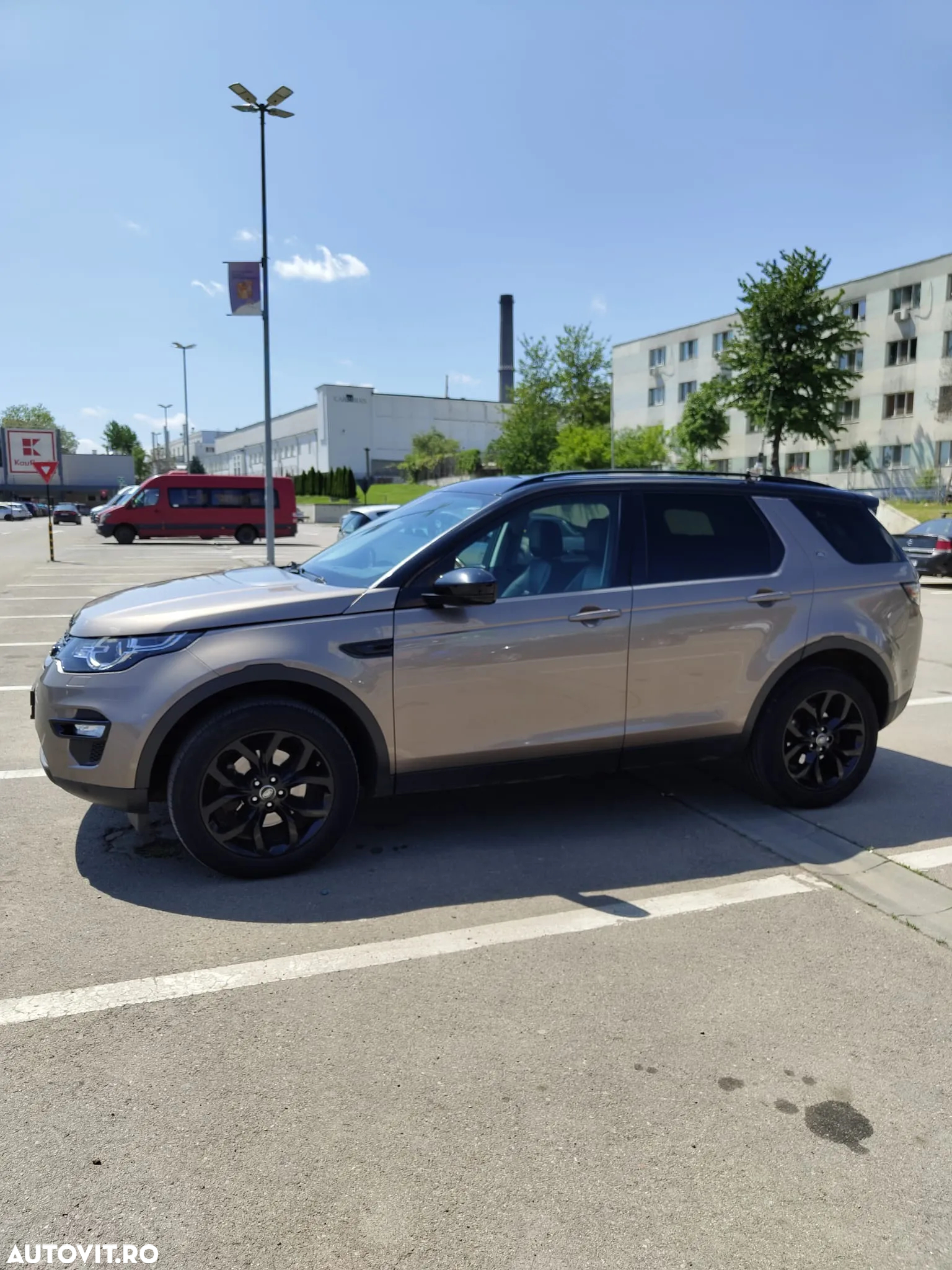 Land Rover Discovery Sport 2.0 l TD4 HSE Aut. - 2