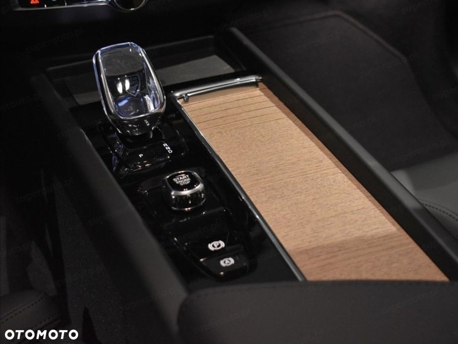 Volvo XC 60 - 11