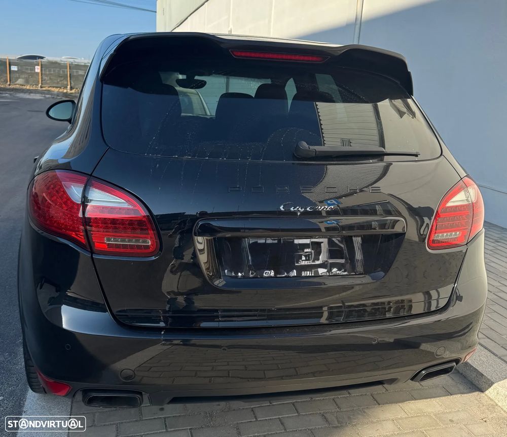 Porsche Cayenne Diesel Tiptronic S - 4