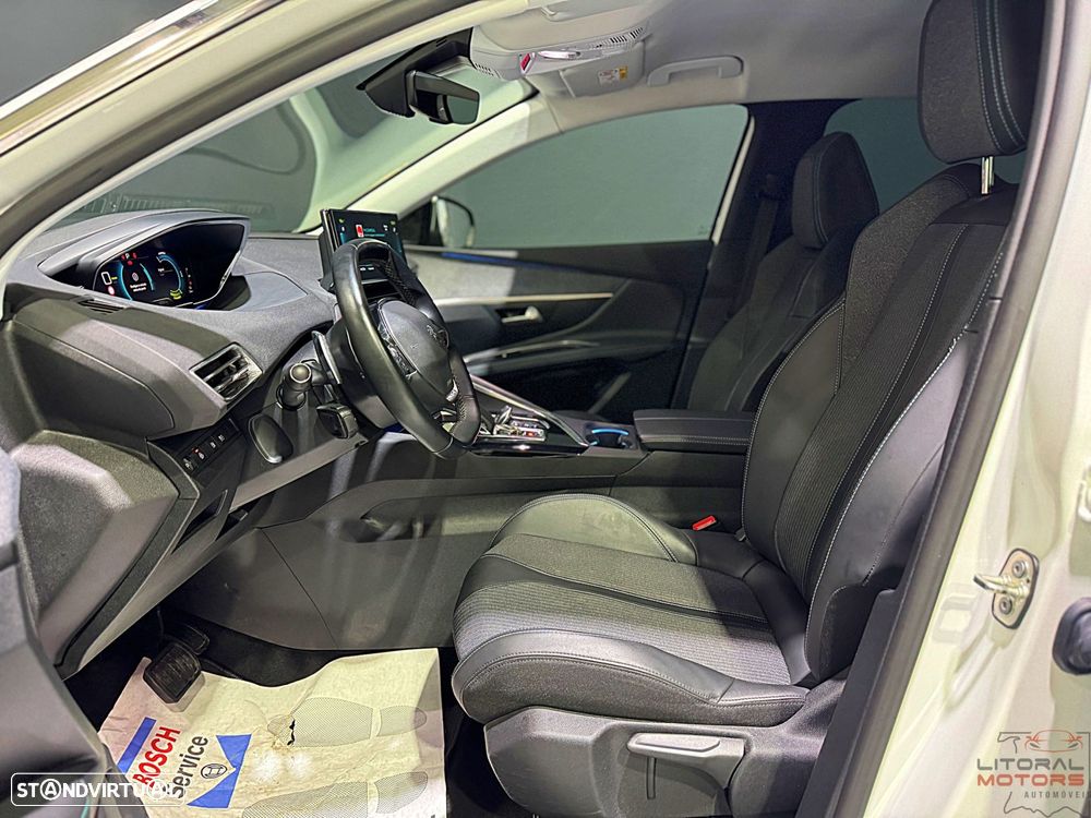 Peugeot 3008 1.6 Hybrid Allure Pack e-EAT8 - 14