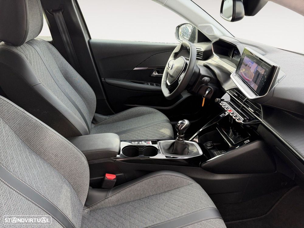 Peugeot 208 1.2 PureTech Allure - 15