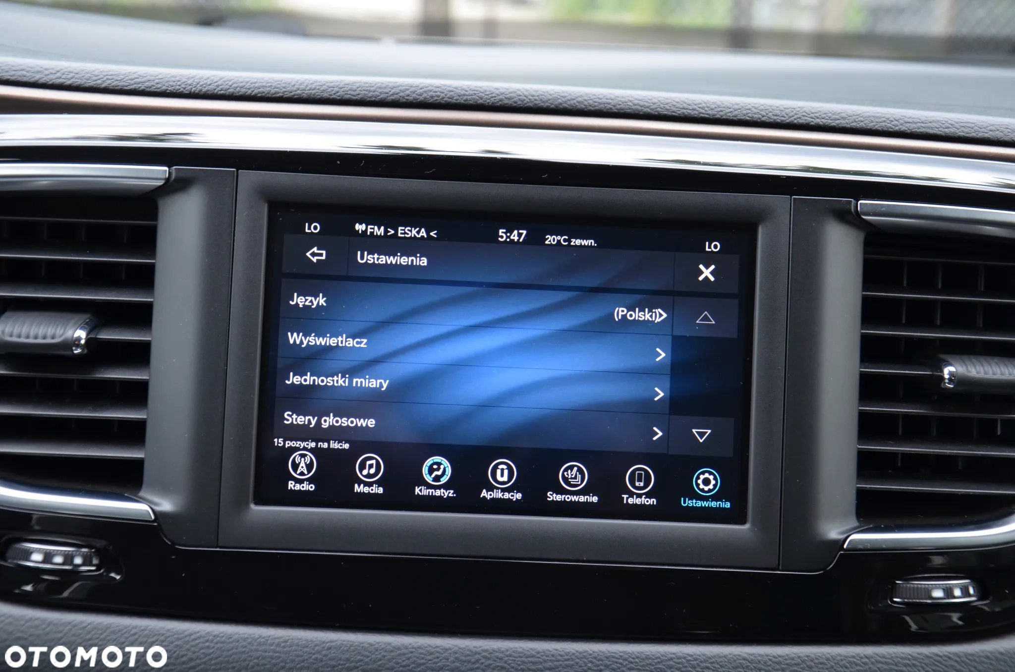 Chrysler Pacifica - 23