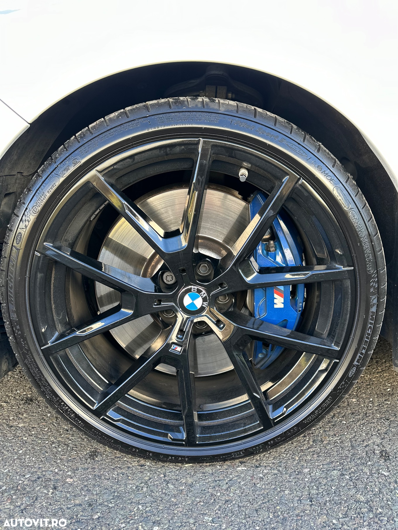 BMW M8 M850i xDrive - 13