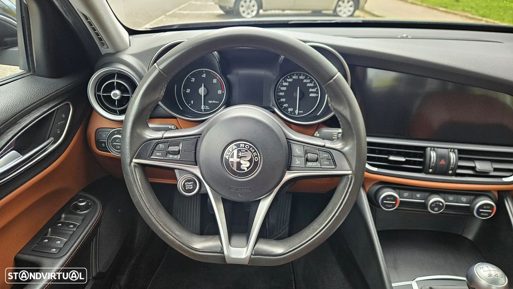 Alfa Romeo Giulia 2.2 D Super - 20