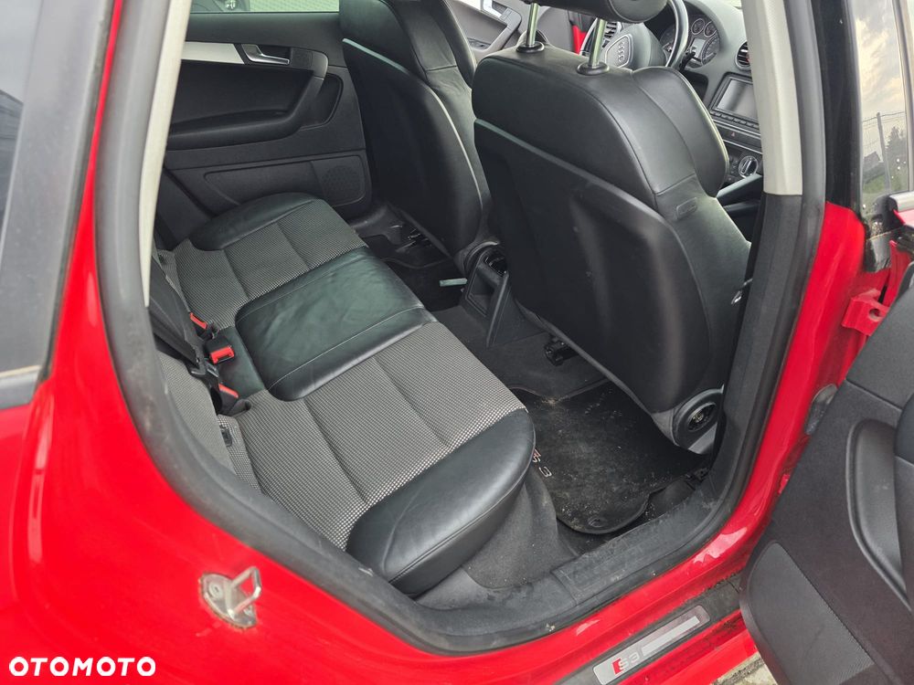 Audi S3 Sportback Standard - 14