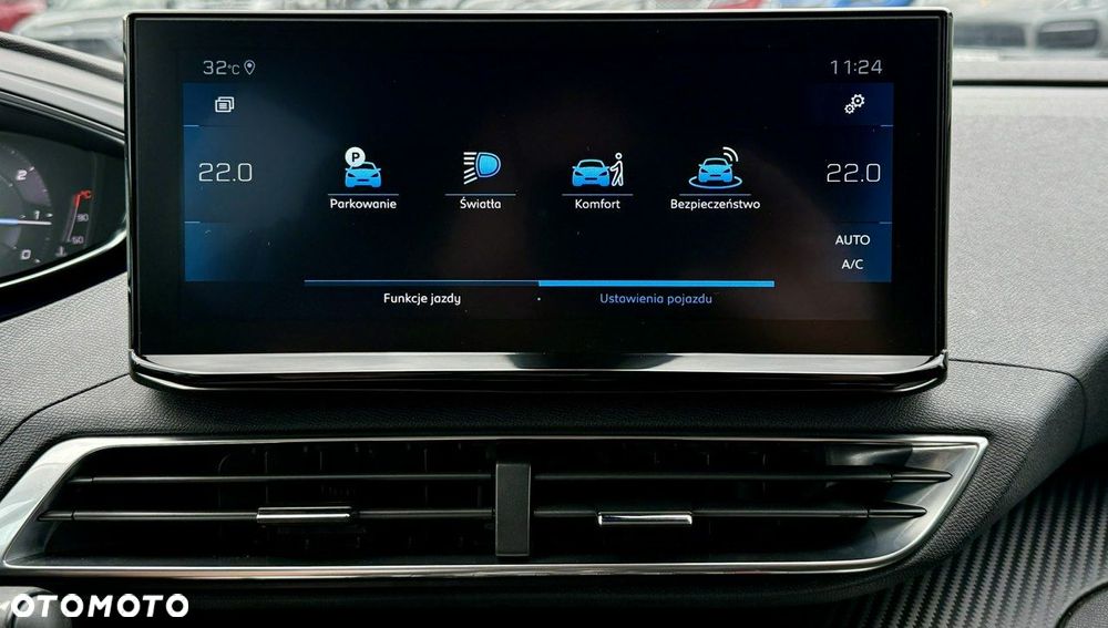 Peugeot 3008 1.5 BlueHDi Allure Pack S&S EAT8 - 24