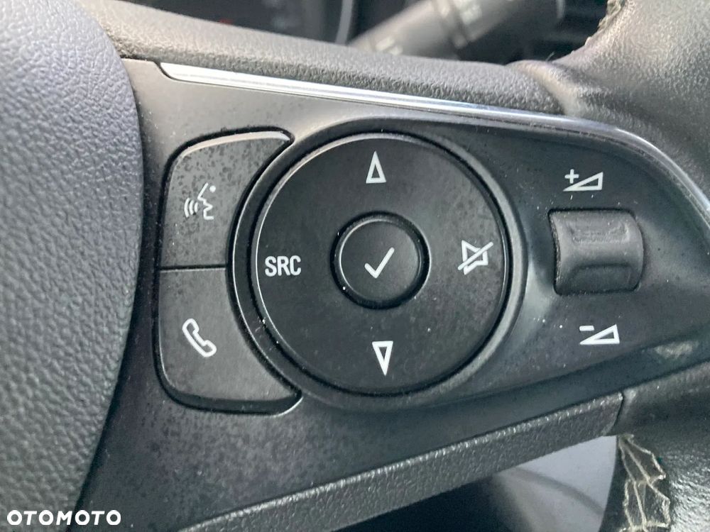 Opel Combo 1.2 Turbo Elite S&S - 9