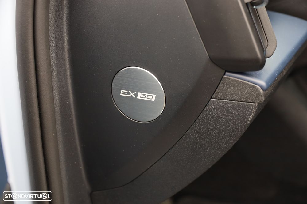 Volvo EX30 51 kWh Single Motor Plus - 13