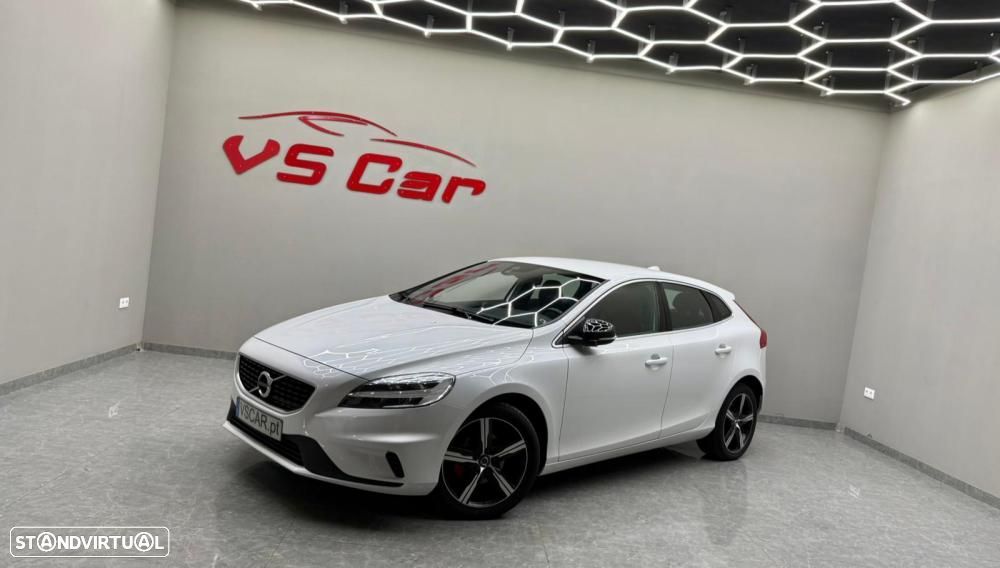 Volvo V40 2.0 D2 R-Design - 2