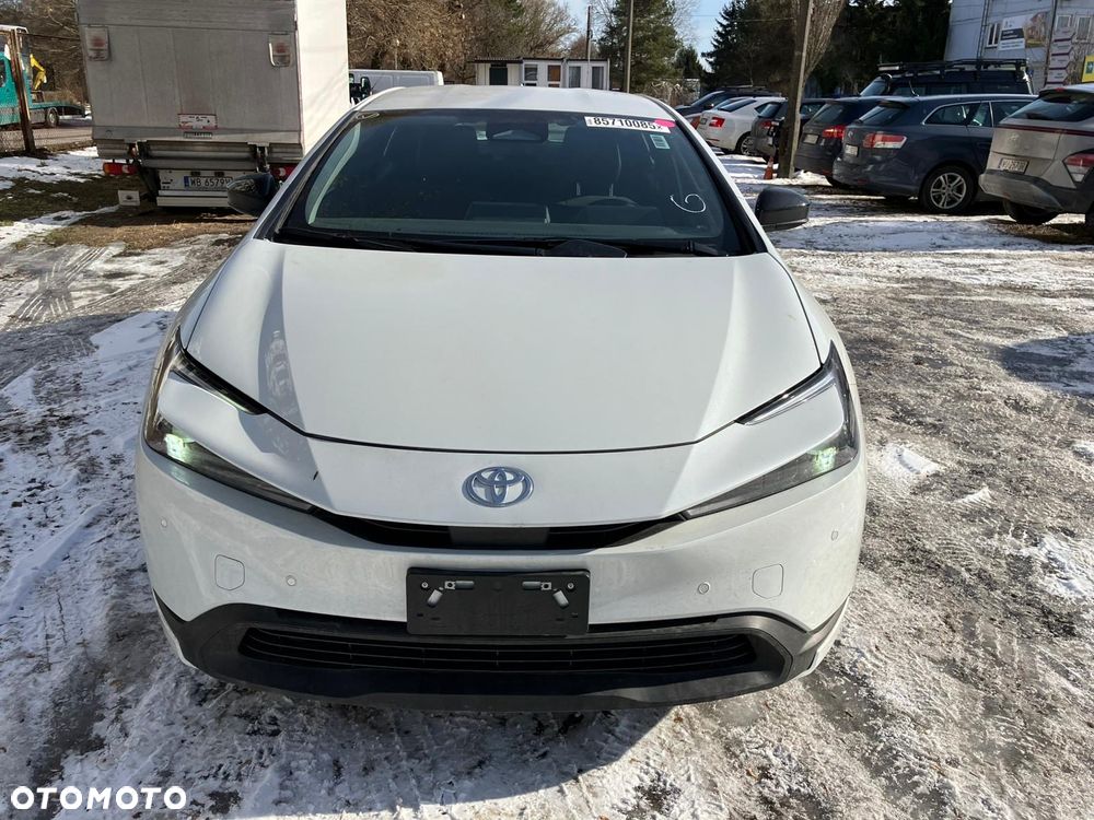 Toyota Prius Hybrid Executive - 3