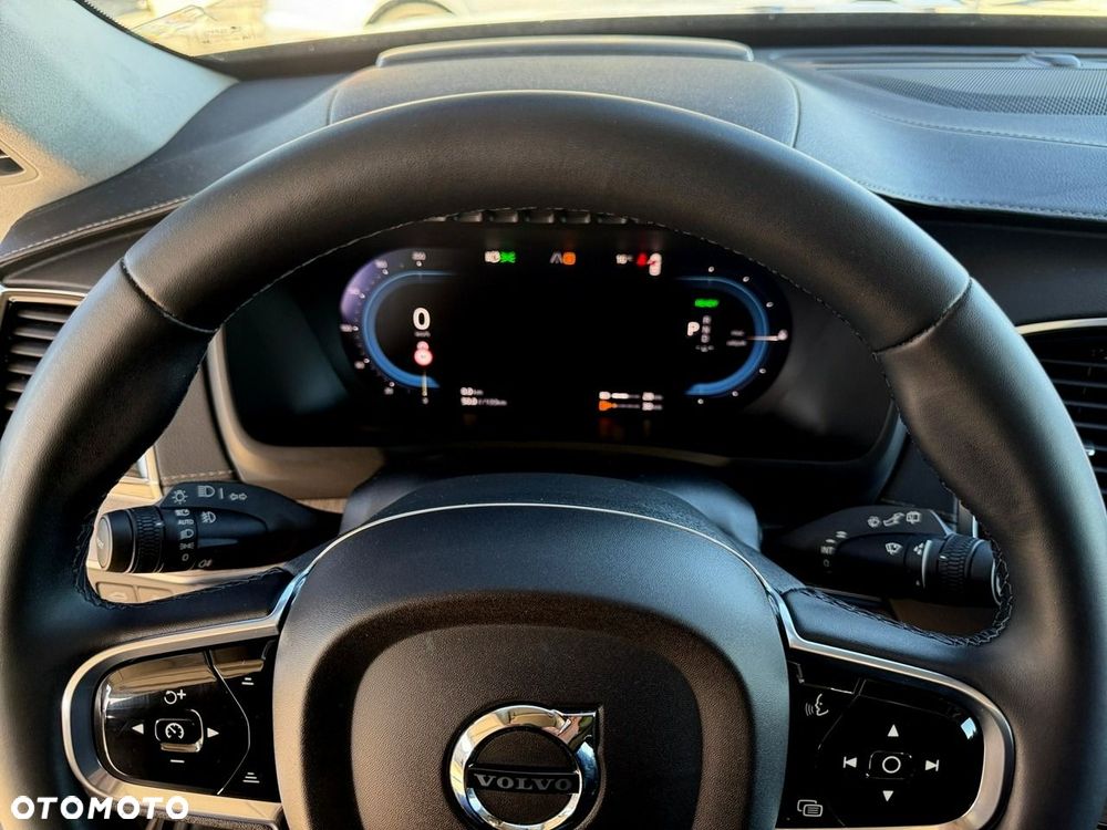 Volvo XC 90 - 15