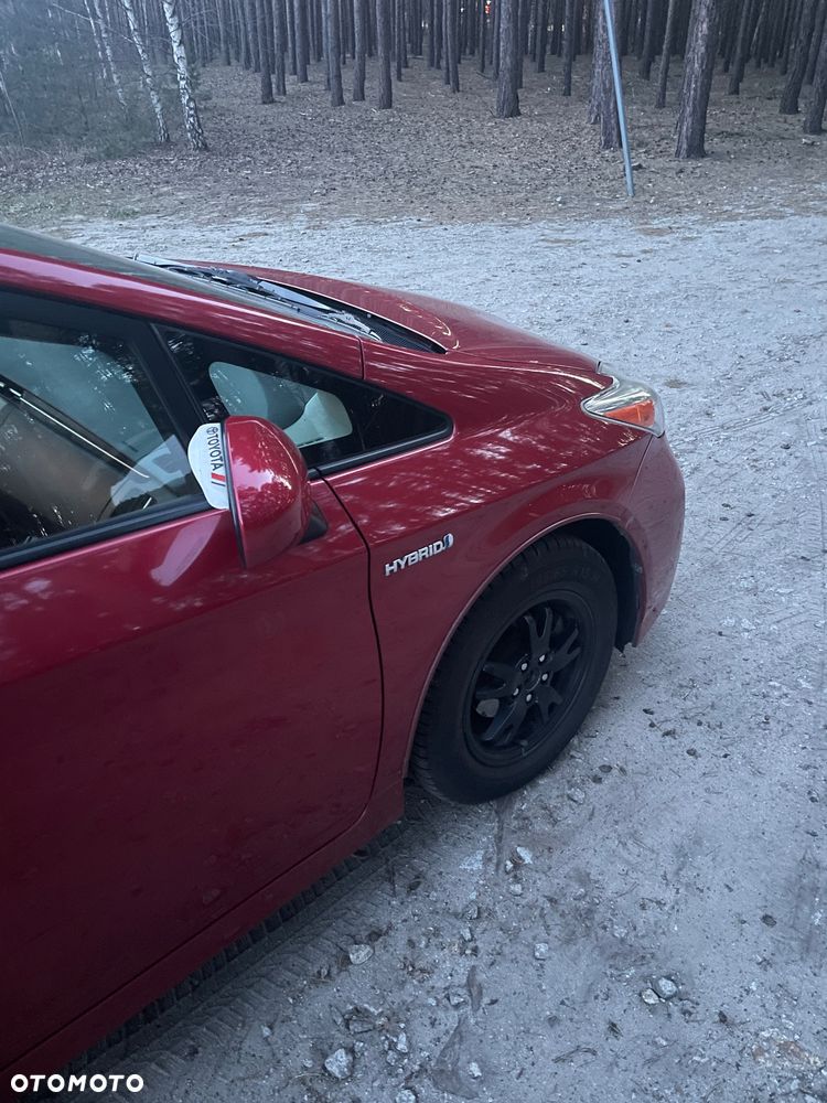 Toyota Prius (Hybrid) - 9