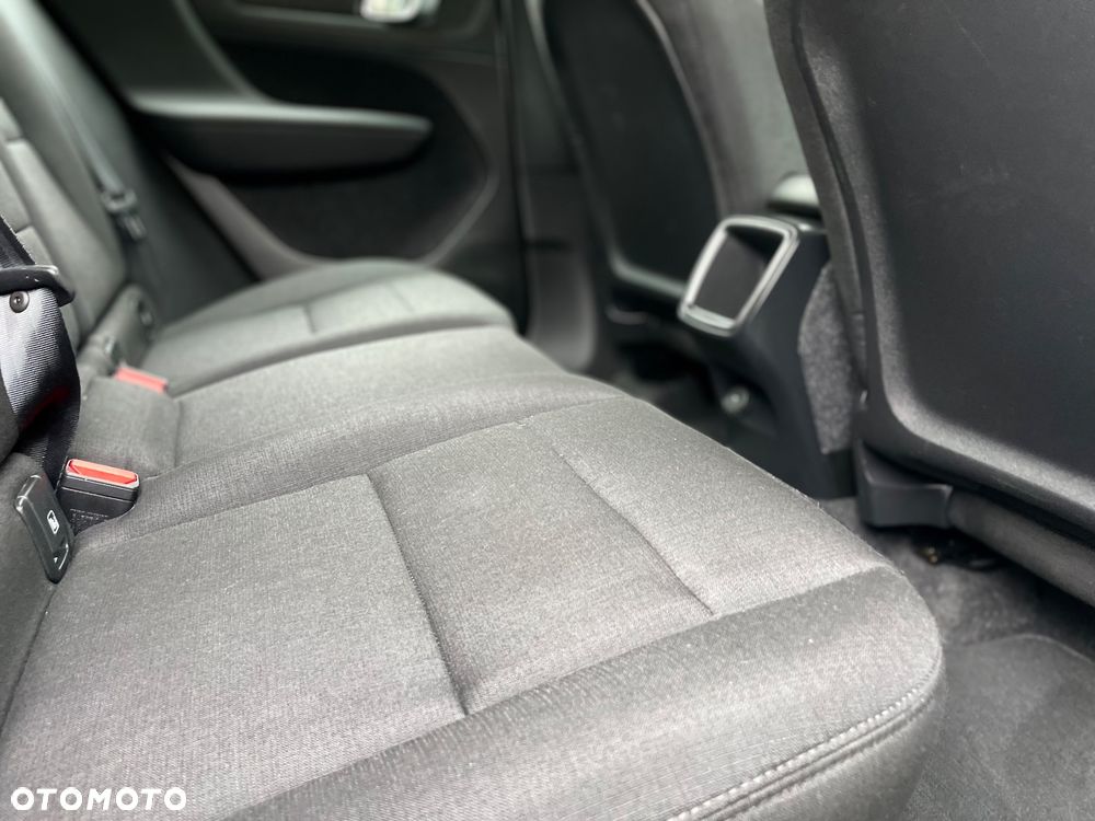 Volvo XC 40 D3 Momentum - 14