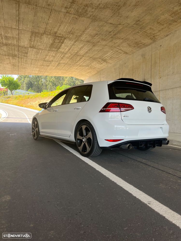 VW Golf 2.0 TSi GTi DSG - 13