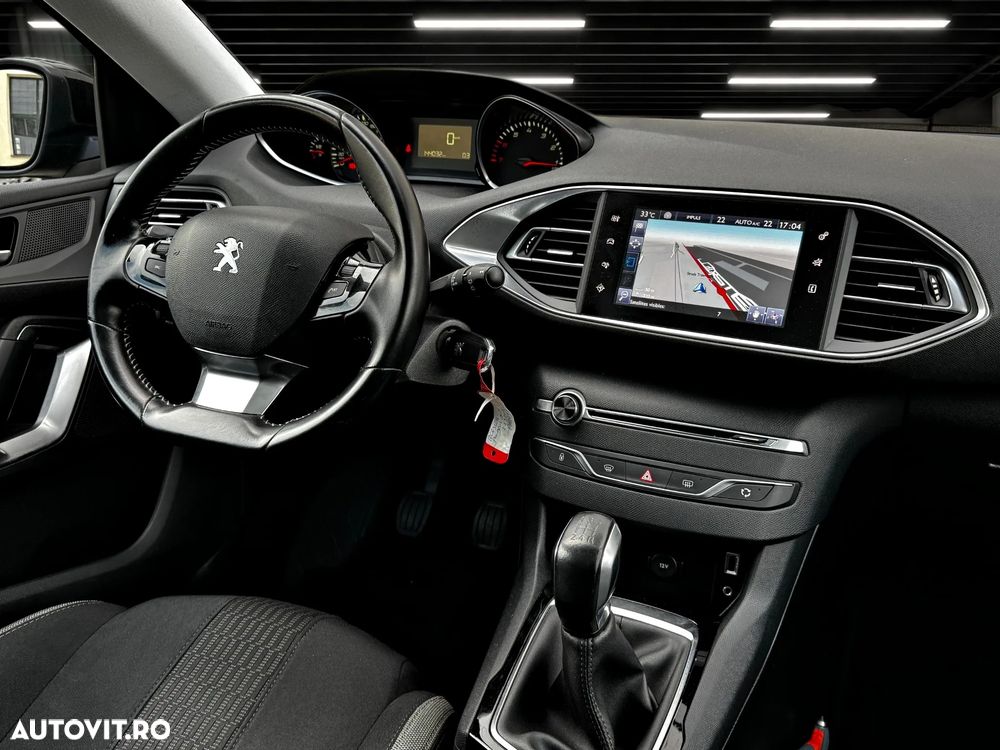 Peugeot 308 PureTech 110 Stop & Start Style - 10
