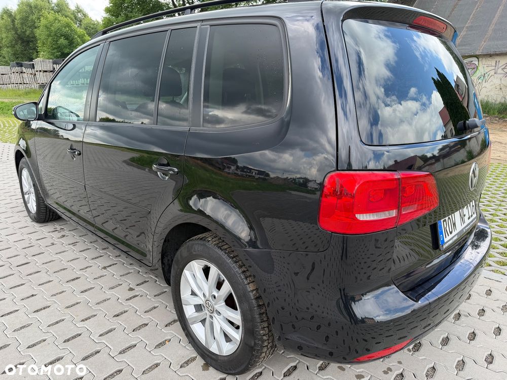 Volkswagen Touran 1.6 TDI DPF BlueMot Comfortline - 3