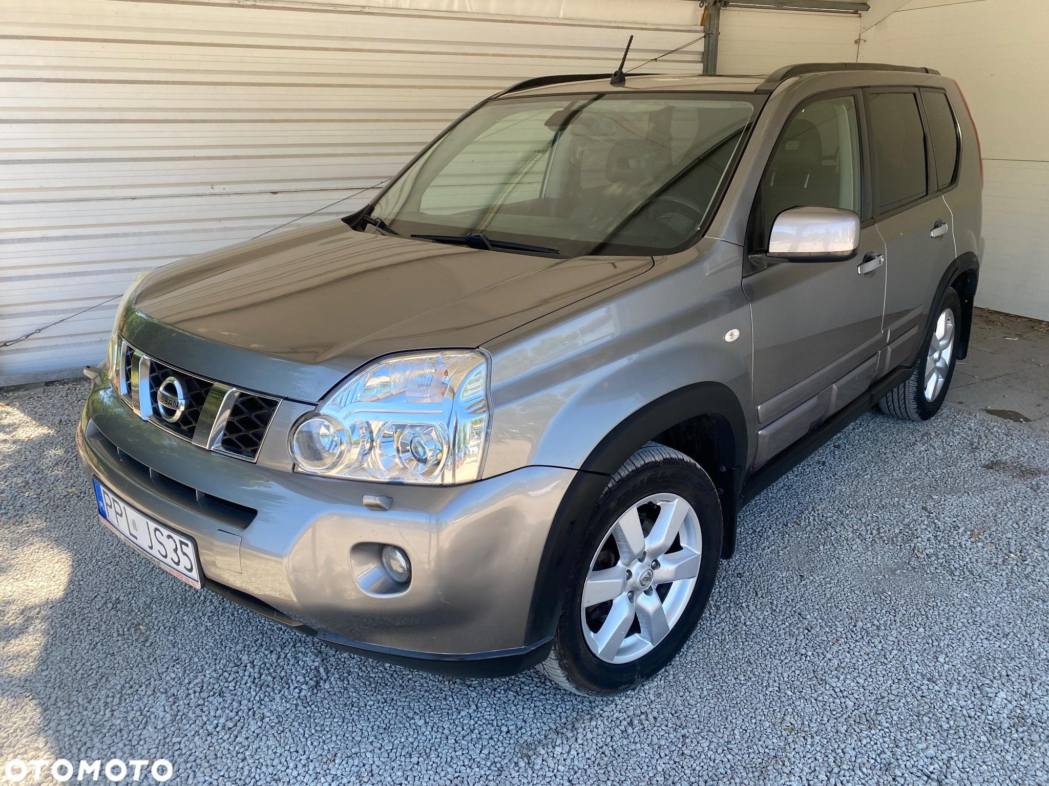 Nissan X-Trail 2.0 dCi 4x4 DPF Platinum - 4