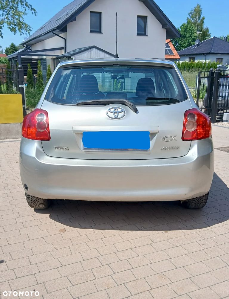 Toyota Auris 1.4 VVT-i Terra - 12