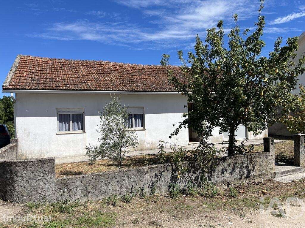 Moradia térrea T3 em Alijó de 152 m2 - Grande imagem: 3/17
