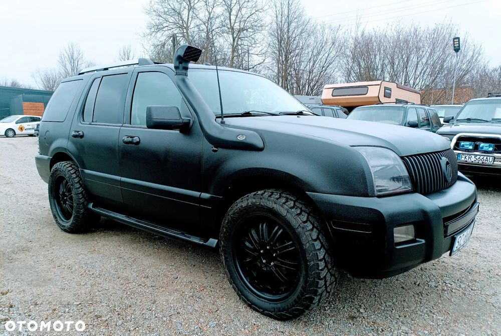 Ford Explorer 4.0 4WD - 13