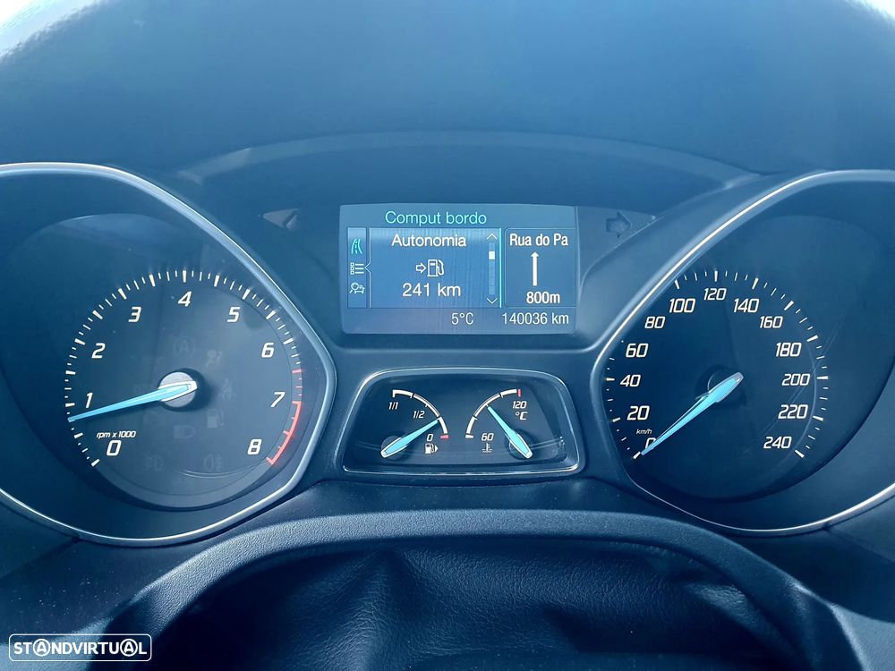Ford Focus SW 1.0 EcoBoost S&S Titanium - 31