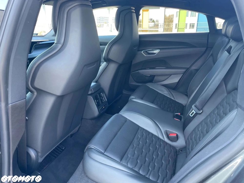 Audi e-tron GT 60 93kWh Quattro - 30
