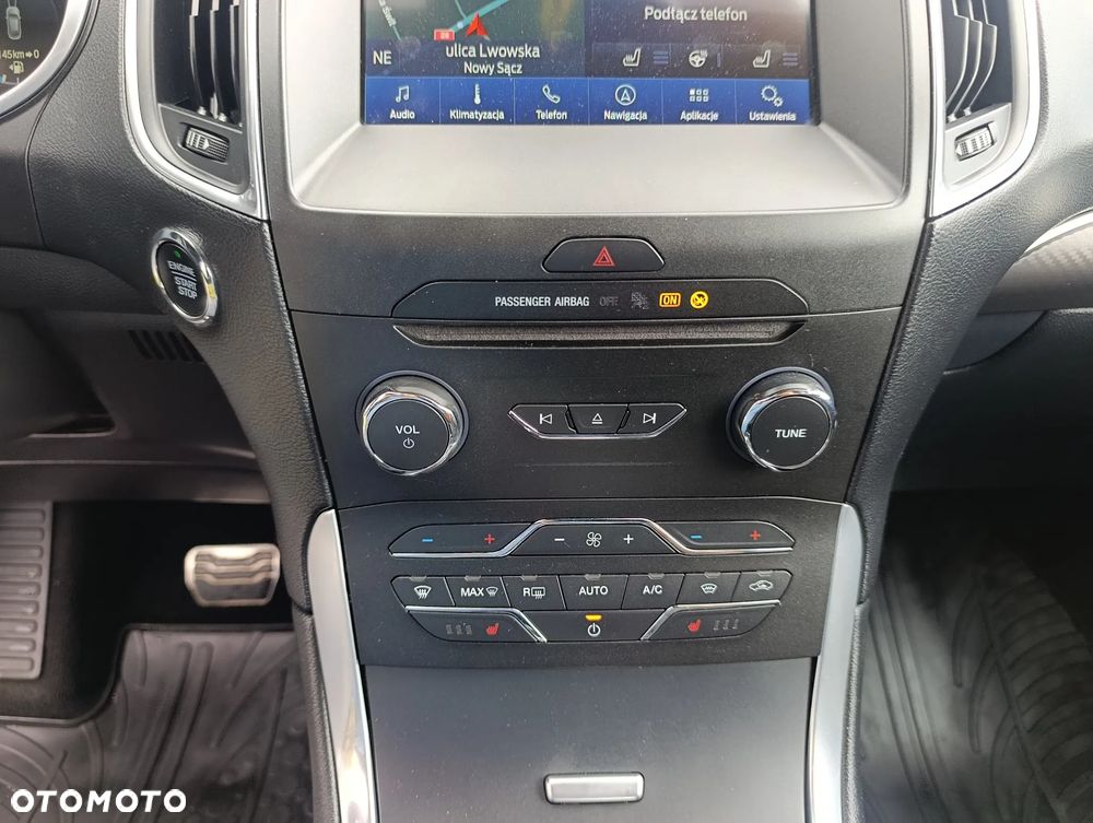 Ford S-Max 2.0 EcoBlue ST-LINE - 24