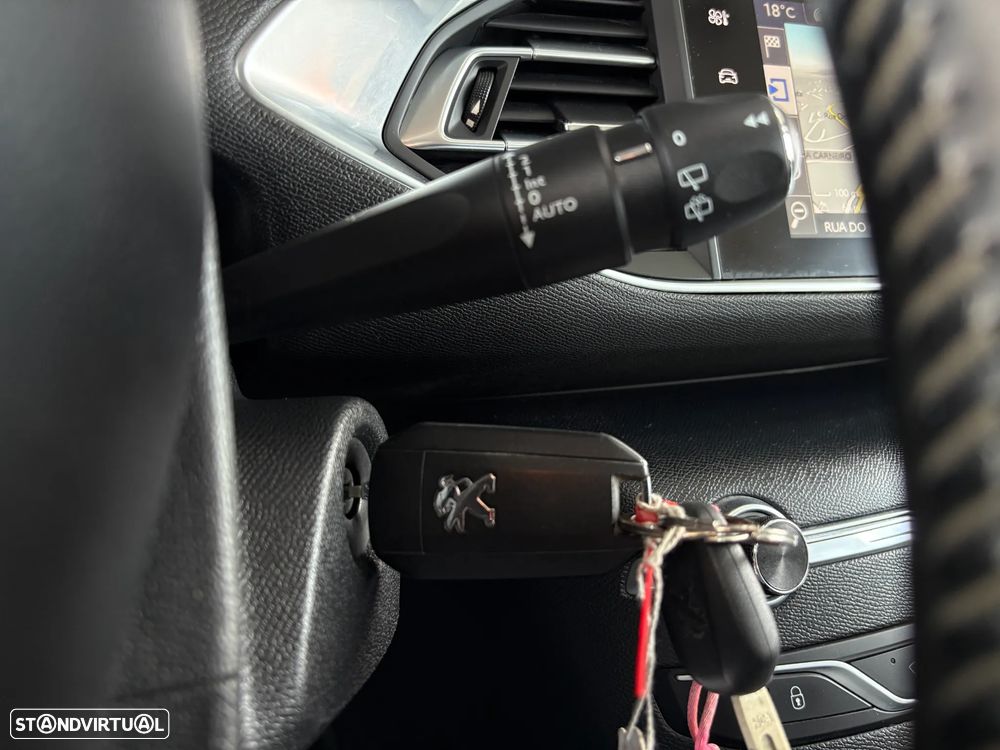 Peugeot 308 PureTech 110 Stop & Start Allure - 20