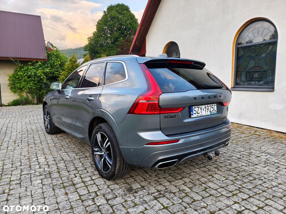Volvo XC 60 T8 AWD Recharge Geartronic RDesign Expression - 5