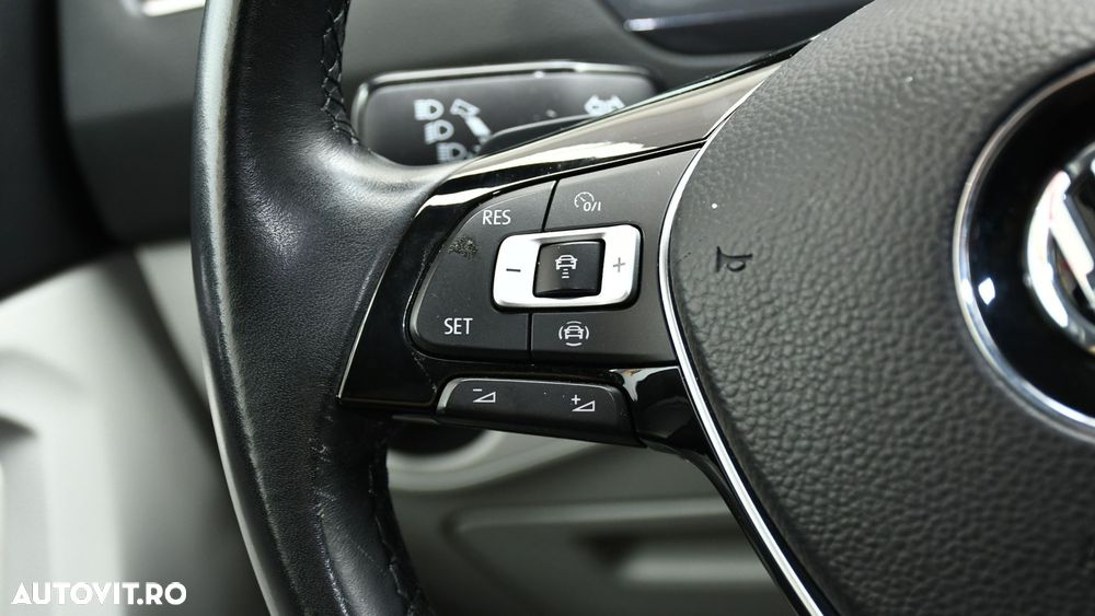 Volkswagen Tiguan Allspace 2.0 TDI SCR DSG Comfortline - 25