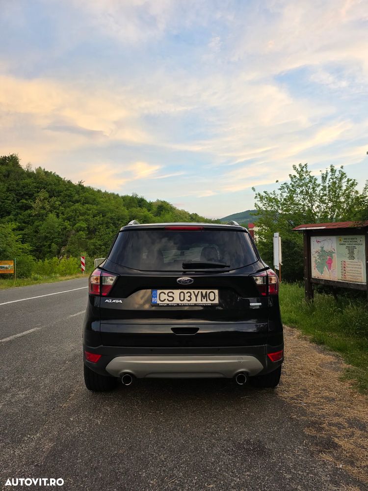 Ford Kuga 1.5 EcoBoost 2WD Titanium - 4