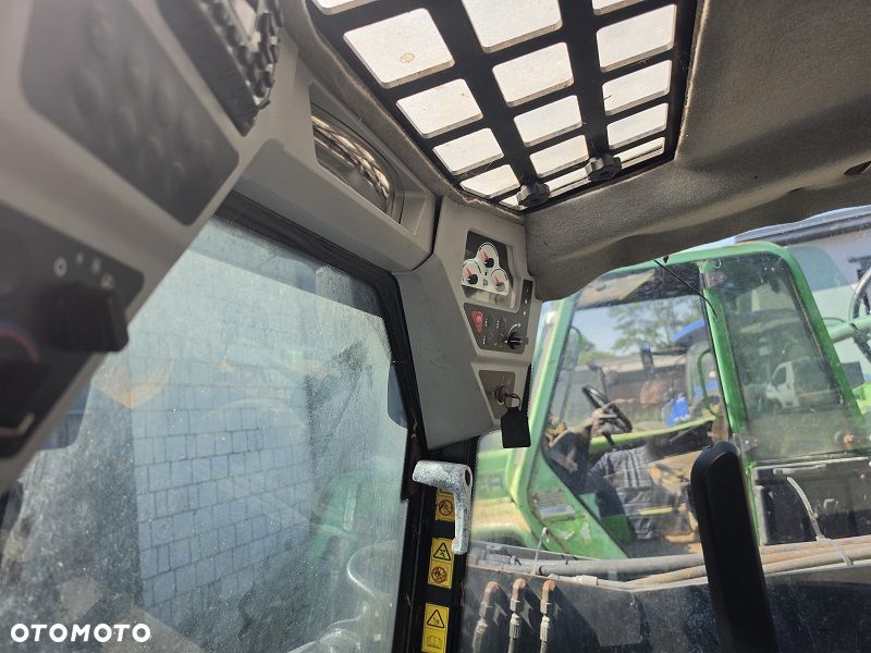JCB ROBOT 260 /bobcat - 7