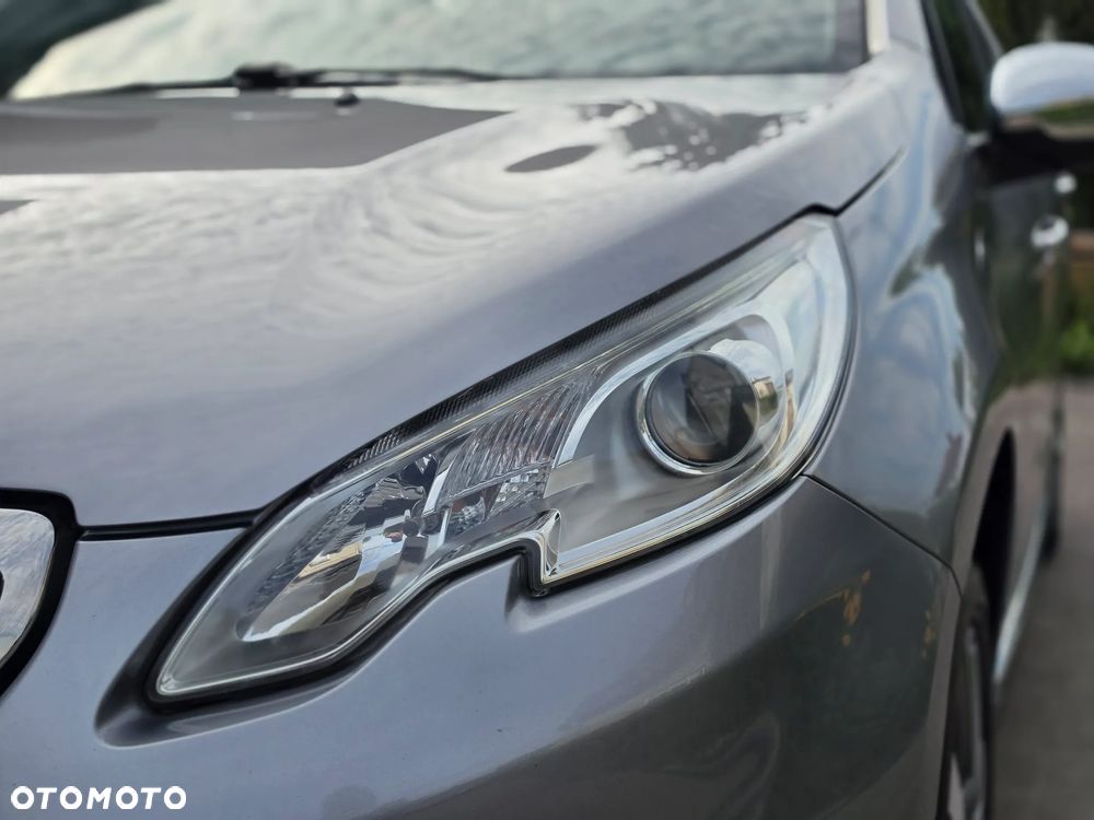 Peugeot 2008 - 4
