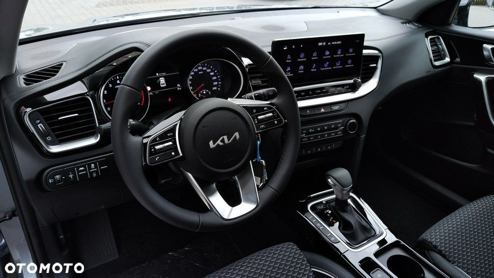 Kia XCeed - 11