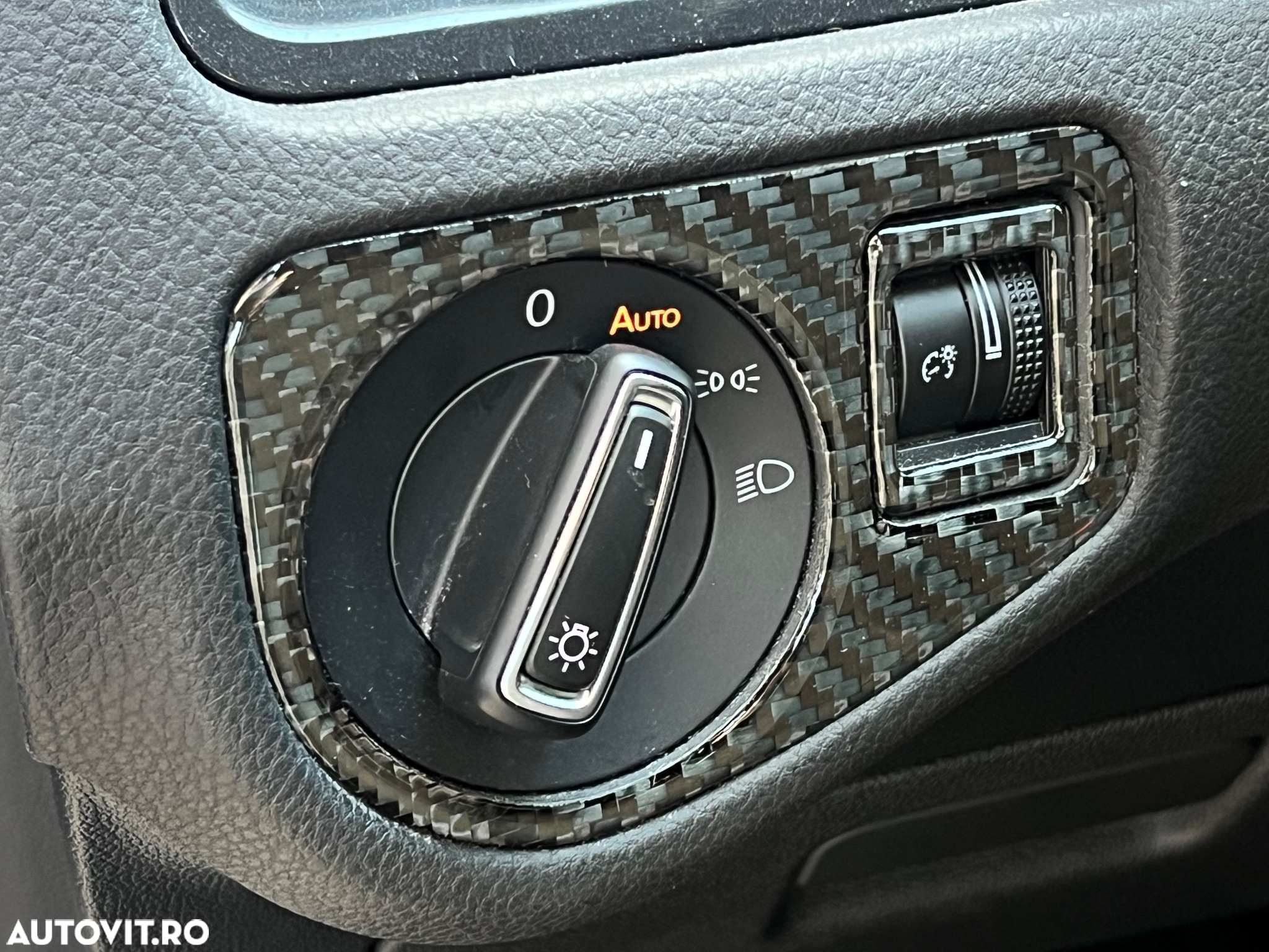 Volkswagen Golf - 20