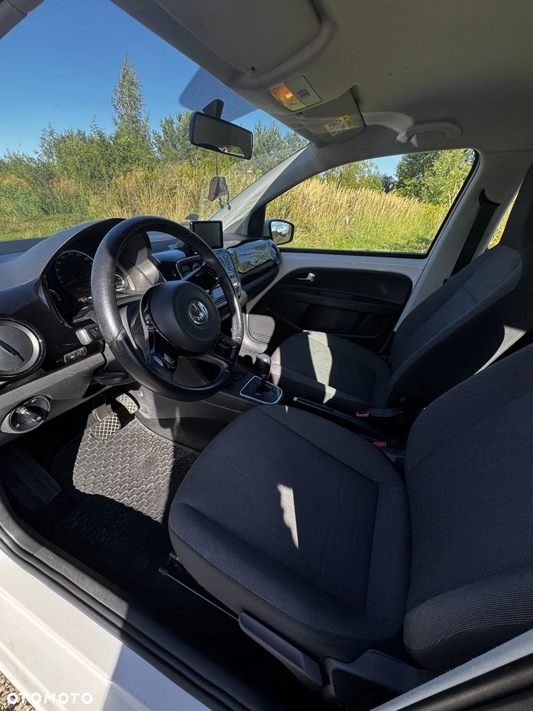 Volkswagen up! 1.0 move CityLine - 12