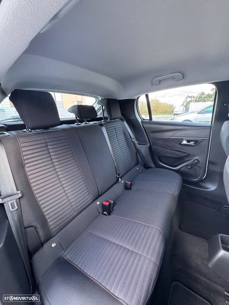 Peugeot 208 1.2 PureTech Allure - 11