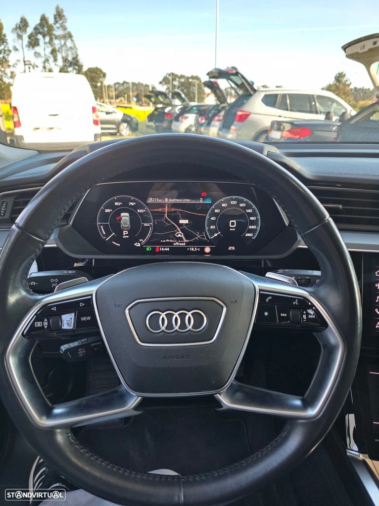 Audi e-tron 50 quattro Advanced - 10