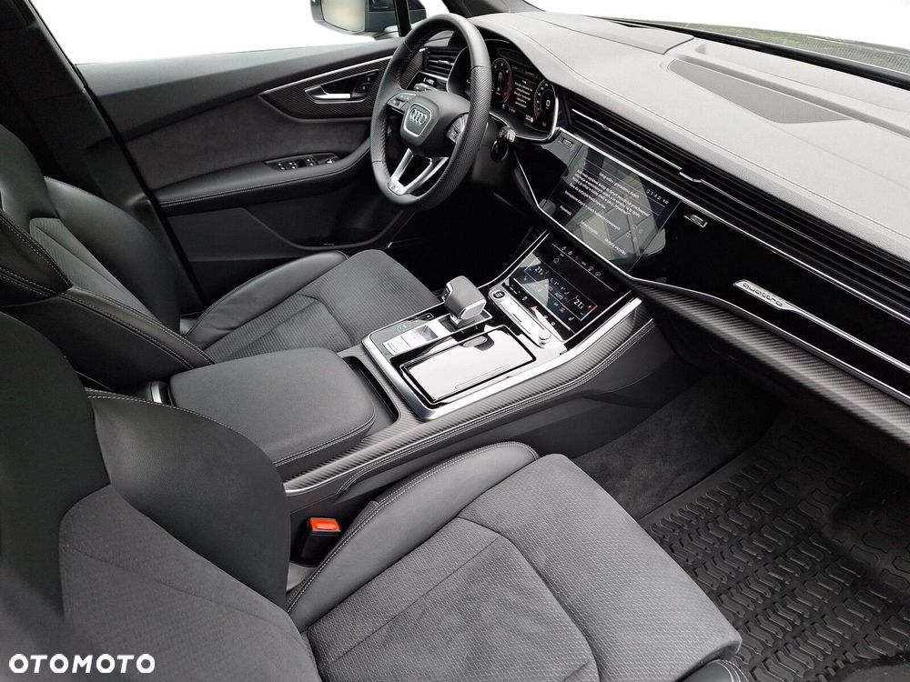 Audi Q7 - 9