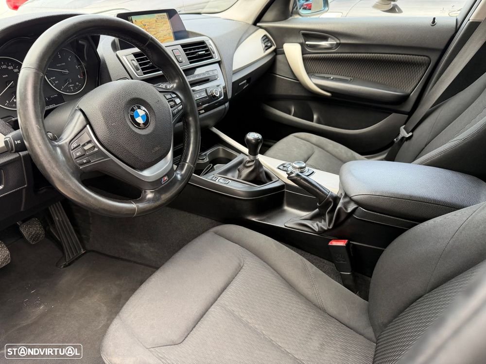 BMW 116 d Sport Line - 9