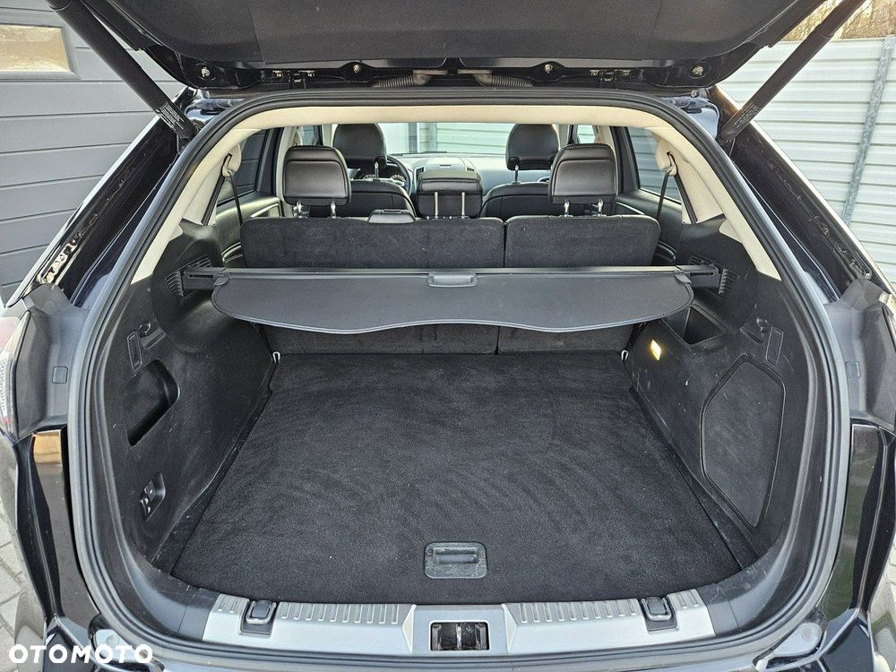 Ford Edge 2.0 TDCi 4x4 Titanium - 25