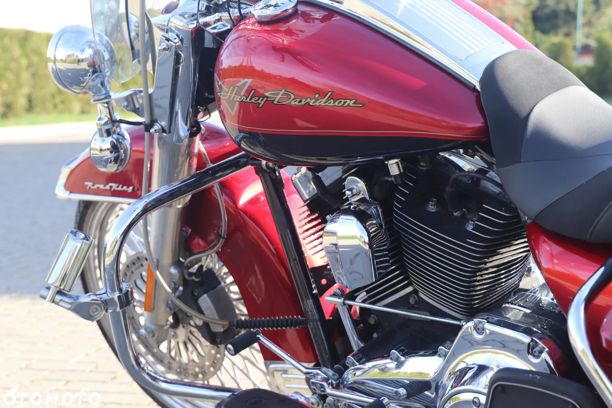 Harley-Davidson Touring Road King - 21